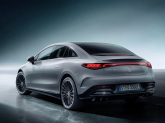 Mercedes-Benz EQE: электрический седан размером с Model S появится весной 2022 года