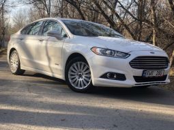 Ford Fusion 2.0 Plug-in